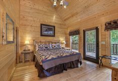 Lain-lain 5 Cabin w/ Hot Tub, Theater & Views - Sleeps 22
