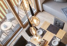 기타 5 Lerchpeuntgut