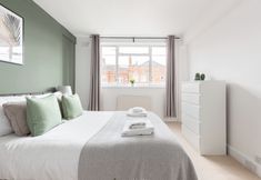 Lain-lain 5 The Chiswick Collection