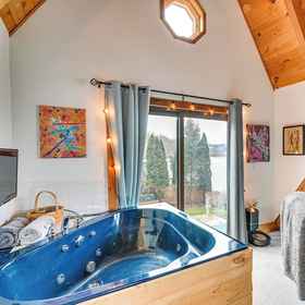 Interior1Riverfront A-frame Cabin in Troy w/ Pool & Dock!,特洛伊储蓄银行音乐厅飯店