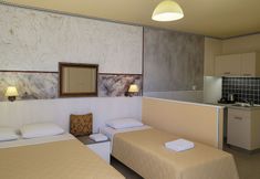 Lain-lain 3 Villa - Sleeps 10 - Pool - Garden - Parking