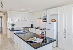 อื่นๆ 3 One The Esplanade