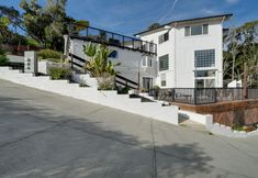 其他 3 Aptos Home w/ Decks & Hot Tub - 2 Mi to Beach!