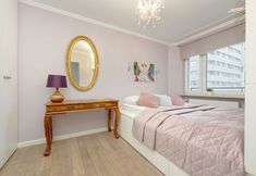 Others 6 Central Warsaw Apartment by Renters