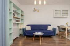 其他 Beige and Blue Apartment by Renters