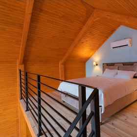 Room1迷失平房,马尔马里斯別墅