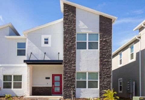 その他 1070 SS - Champions Gate