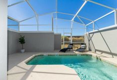 Others 6 1156 CD - Champions Gate