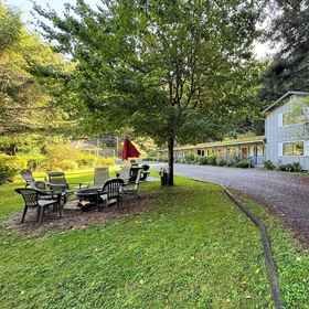 Primary image 1 Trinidad Inn, Hotel Humboldt County