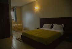 Others 6 Transit Haven