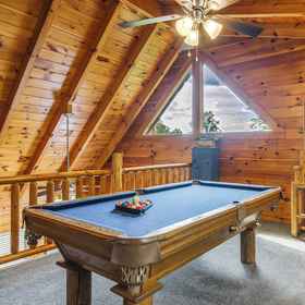 Interior 1 Pigeon Forge Cabin: Premier Location & Hot Tub, Pigeon Forge Hotels