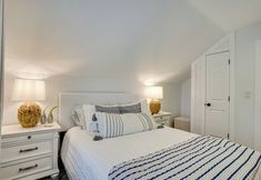 Khác 2 Montpelier Lake House w/ Deck, Dock & Fireplace!