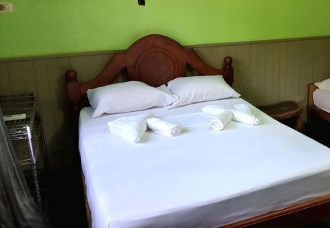 Others Posada de Ana