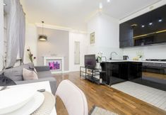 その他 6 Atmospheric Mariensztat by Renters