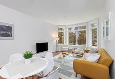 Others 7 Belltown's Flower Moon