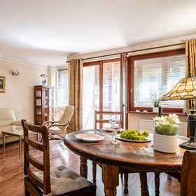 Primary image1RentPlanet - Apartament Łaciarska 度假村,弗罗茨瓦夫大学飯店