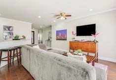 Others 5 Spacious Grand Prairie Home w/ Fenced Yard + Patio