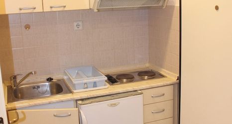 Others 2 Studio Sleeps 2 With Free Parking