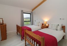 Others 6 The Cook House