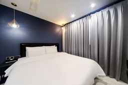 ONNA HOTEL, Rp 796.480