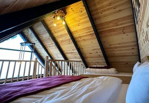 Others Zekeriyaköy Dağevi