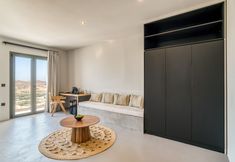 Others 7 Parea Blue Zone - Adults Only