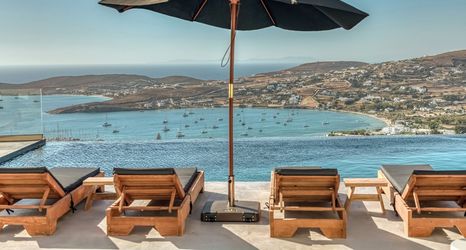 Others 2 Parea Blue Zone - Adults Only