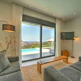 Room 1 Villa Filios - 3 Bedroom Villa With Infinity Pool, Dimos Agios Vasileios Hotels