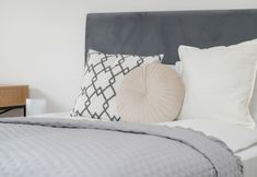 Others 5 Minimalist Studios in Poznań by Renters