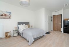 Others 7 Minimalist Studios in Poznań by Renters