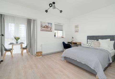 Others Minimalist Studios in Poznań by Renters