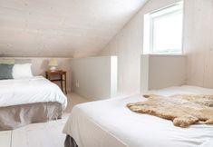 기타 3 Hönö Sjöbodar