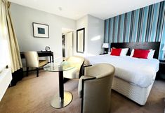 Khác 4 The Springfield Fairbourne