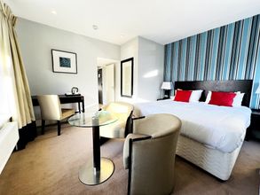 Khác 4 The Springfield Fairbourne