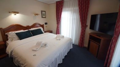 Others 4 Hotel Riaza