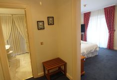 Others 2 Hotel Riaza