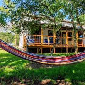 Primary image 1 Primrose Waterfront With Hot Tub, Gillespie County Hotels