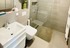 อื่นๆ 4 New Studio in Belair with balcony