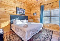 Others 3 Bear Cove by Avantstay Hot Tub + Pool Table!