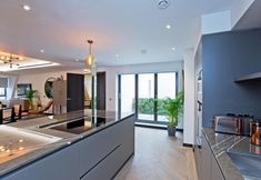 Others 6 2-bed Deluxe Apt 621