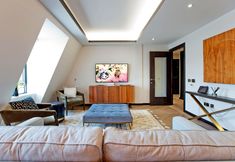 Others 4 2-bed Executive Apt 620