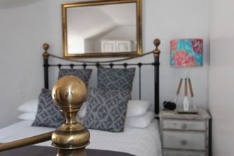 其他 4 Ginentonic Cottage