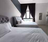 Others 2 The Horizon Ipoh Dual L12 by Grab A Stay