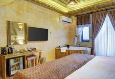 Others 5 Milagro of Cappadocia