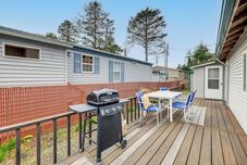 其他 Rockaway Beach Home, Walk to Ocean, Pet Friendly!