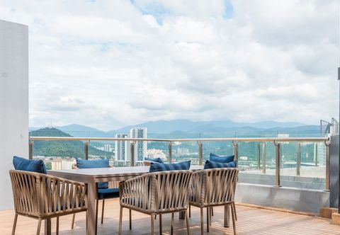 อื่นๆ Neu Suites