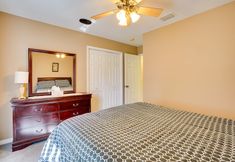 Khác 5 Walk to Lake: Home w/ Screened Porch in Sebring!