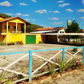 Primary image 1 Pousada Sunflower, โรงแรม & ที่พัก Goias