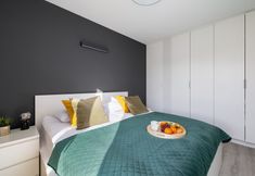 Others 6 SPA & Parking Apartment by Renters