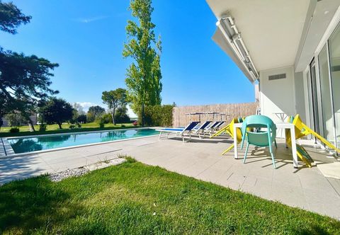 Others Golden Hour Retreat Lagoon View Villa With Pool